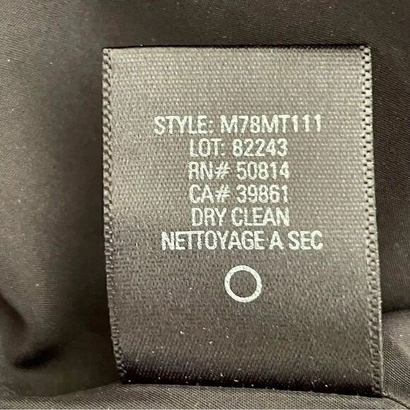 Tahari Black Gothic Button Down Shoulder Pads Lined Office Blazer Jacket Sz 4 - Picture 8 of 13